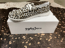 Load image into Gallery viewer, Cheetah Gypsy Jazz Shoes
